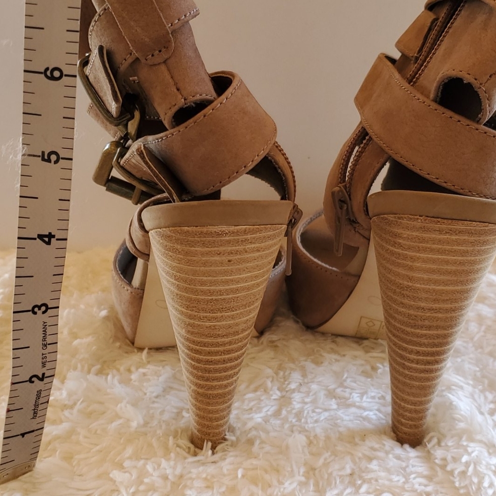 Heel/booties - Picture 4 of 8